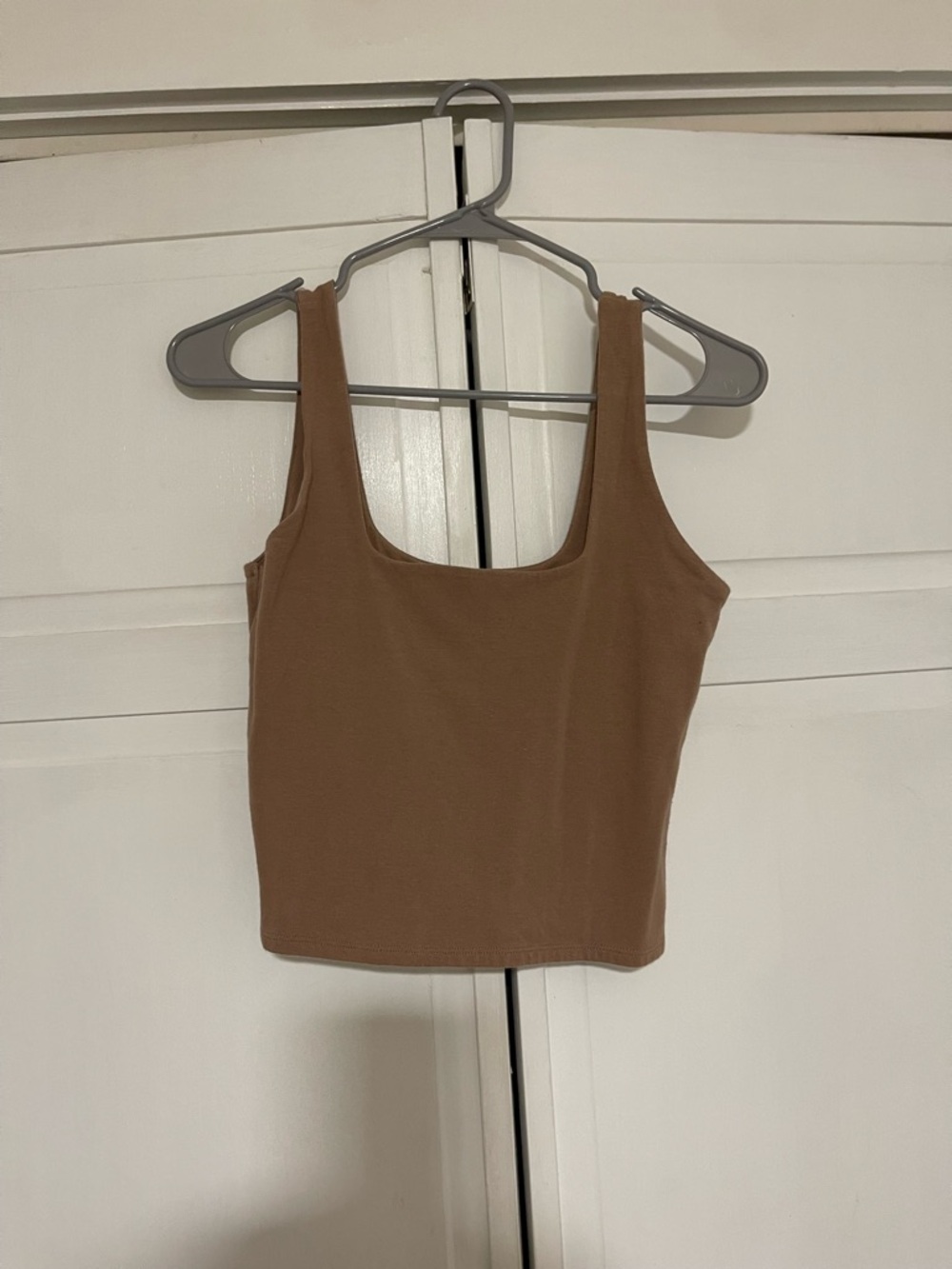 Abercrombie & Fitch Brown Scoop Neck Crop Tank